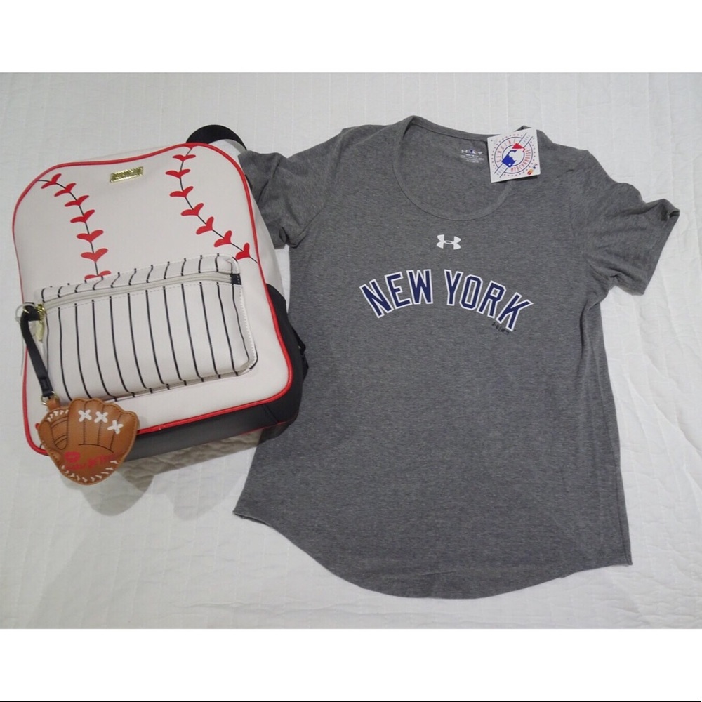 🆕 UNDER ARMOUR New York Yankees T-Shirt